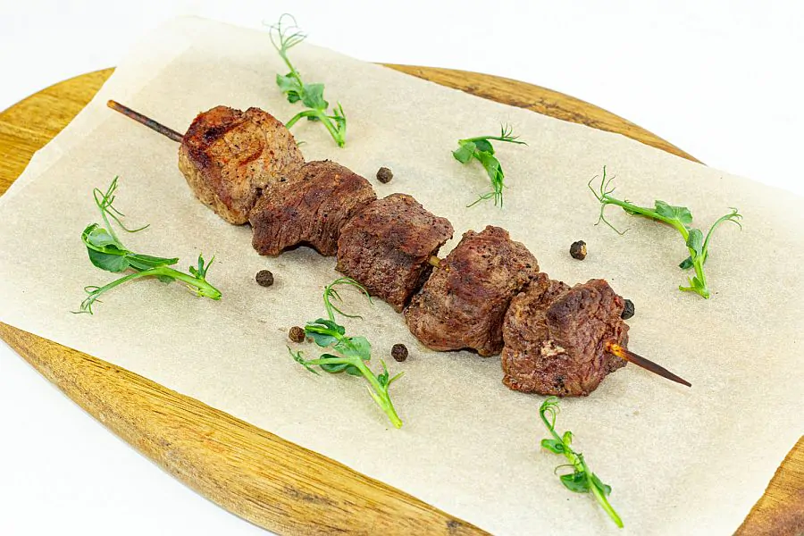 мини-шашлычки из говядины